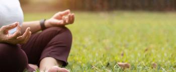 Stress, mémoire, bien-être : la méditation, souveraine pour les personnes âgées ?